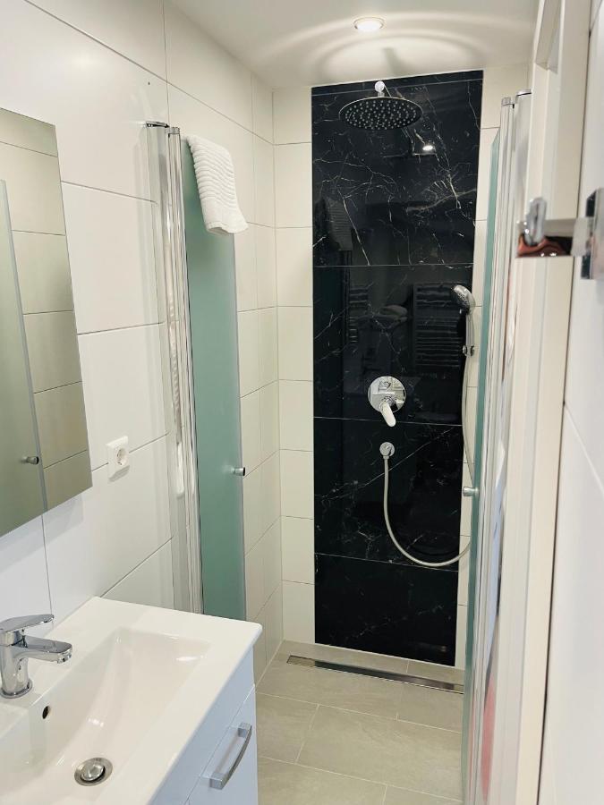 Ferienwohnung Prime Host Dream Karlsruhe Exterior foto